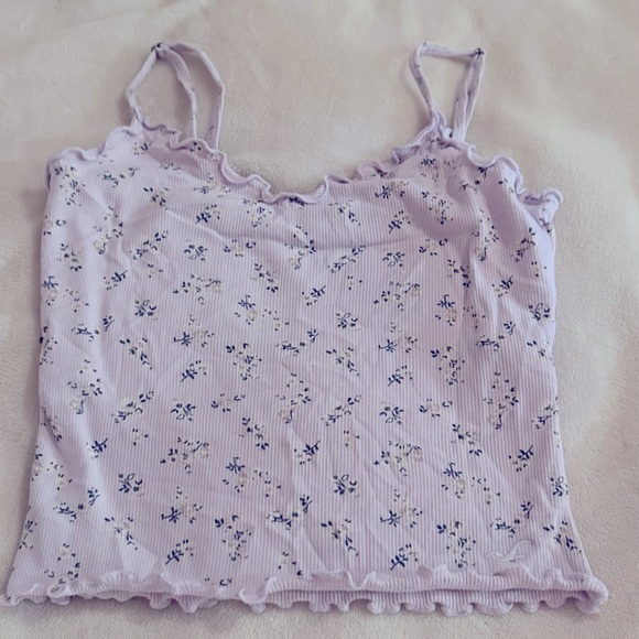 Hollister Tops - hollister crop top size s